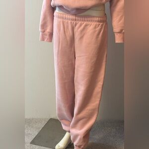 Aritzia TNA Soft Pink Sweatpants Joggers